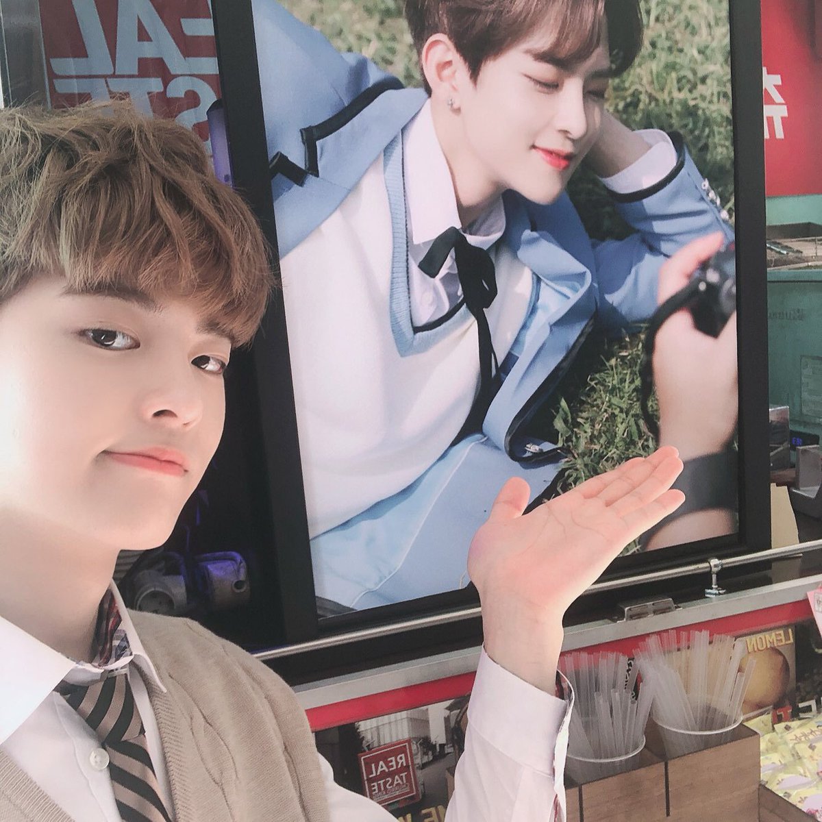 NewWorld_VICTON's tweet photo. [#수빈] 오늘만 지나면 주말이네요
이번 한주도 다들 고생했어요오오오 ;) https://t.co/weQs3PZZVT