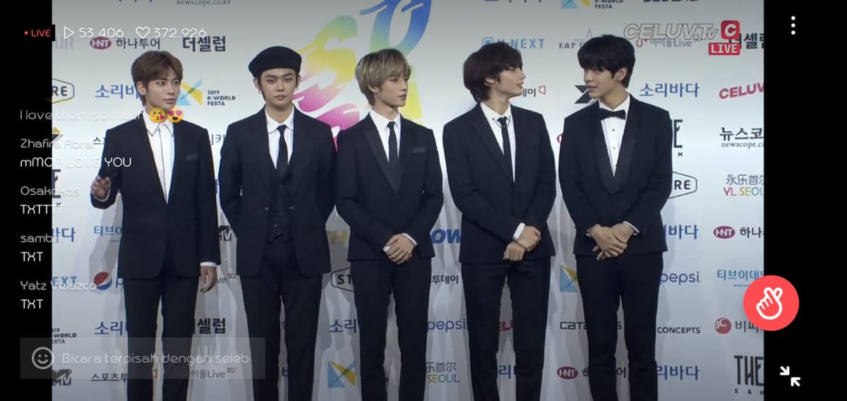 kokTako07's tweet photo. CONGRATULATION @TXT_members biarkan para haters terus berkicau, teruslah berkarya dan buat haters tak bisa berkicau lagi serta berbalik menjadi mencintai kalian. 

#TXT3rdROTY
@TXT_bighit https://t.co/Siz9gip9ae