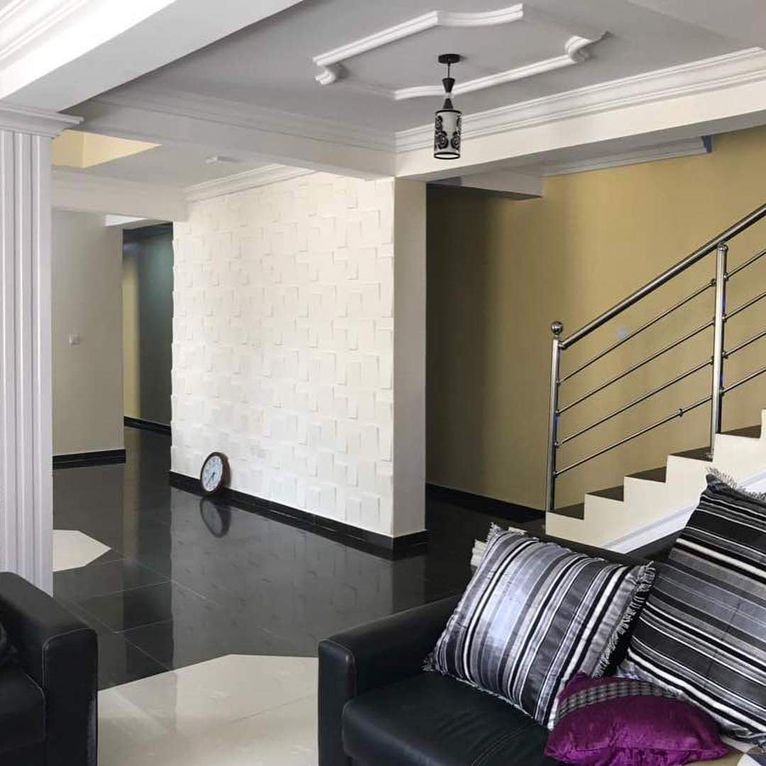 Drock4uandi's tweet photo. @ BIGDEE Interior and exterior world enterprise this is what we love doing giving your home, offices a beautiful look.. Call and whatapps line.. +2347032366264
@Big_dee16
#interiordesign #3D #housepaintim #windowsblind #curtains https://t.co/q7Ul2vkob2