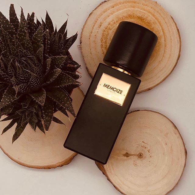 MemoizePerfume's tweet photo. Imperia, a scent that's empowering, bold and impactful. Sparkling citruses mingle with a rich aromatic fougere heart to reveal a base of black amber, diffusive leather and spiced woods.
#memoizelondon #memoizeperfume #rowanrow #rowanrowmemoize #imperia … https://t.co/3mQ3y3K9bl https://t.co/ooX7UCxT7K
