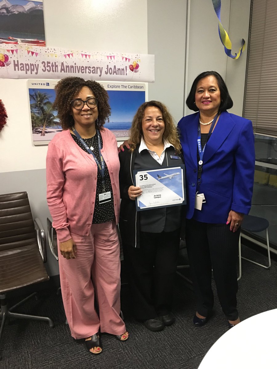 Beth01416313's tweet photo. Jo Ann Campus 35 years of dedication and loyalty to United Airlines https://t.co/zV0h9z3gv0