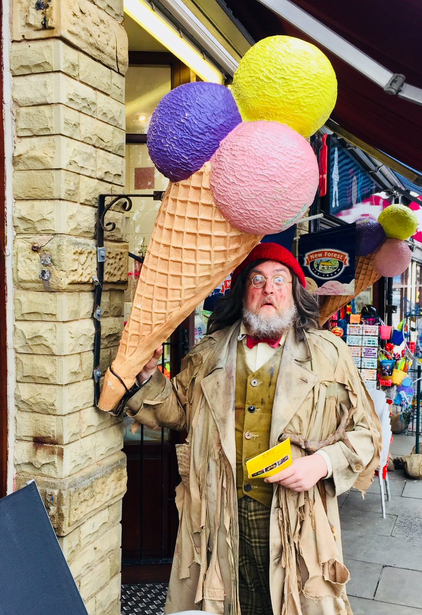 Any one for Ice cream!!. Have you booked your tickets yet for <a href="/stinkytour/">Stinkytour</a> at <a href="/WatersmeetVenue/">Watersmeet</a> 25 -27 August The perfect Bank Holiday treat. Book today watersmeet.co.uk/mr-stink #Watersmeet #Rickmansworth #BankHoliday <a href="/MyRickyNews/">Ricky News</a> <a href="/inrickmansworth/">Rickmansworth</a>