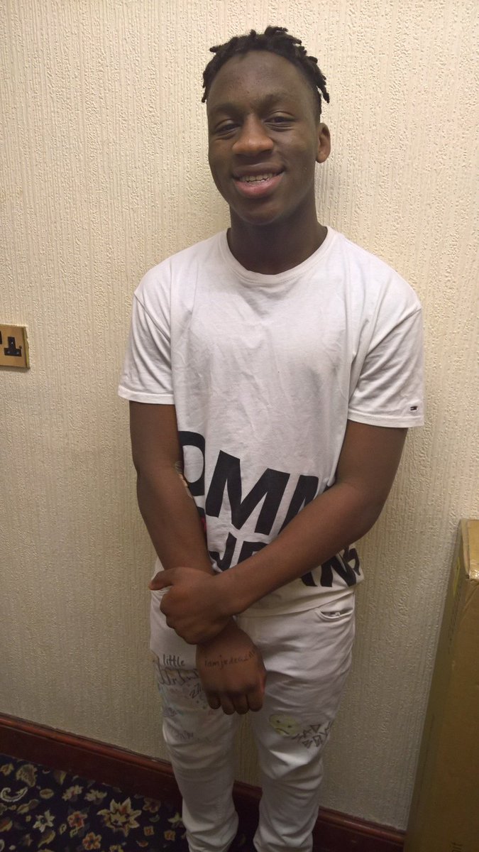 We are appealing for the public’s help to trace a teenager who has gone missing from #HemelHempstead. Ezrah Harkless, aged 16, was last seen on Saturday 17 August at around 11.30pm at his home address in the town.
socsi.in/tCgVz
#HemelEastPolice