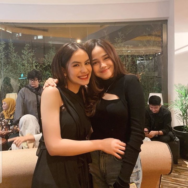 Syifakeju's tweet photo. @SteffiAmor_  huyy😍😍 my beb https://t.co/PYbbYRKHot