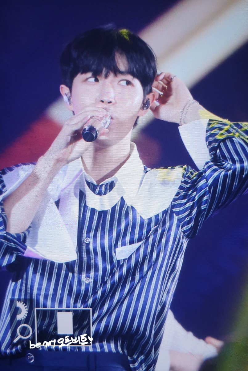 bemyoffbeat96's tweet photo. 190823 #김재환 #재환 https://t.co/kGEIbzILxl