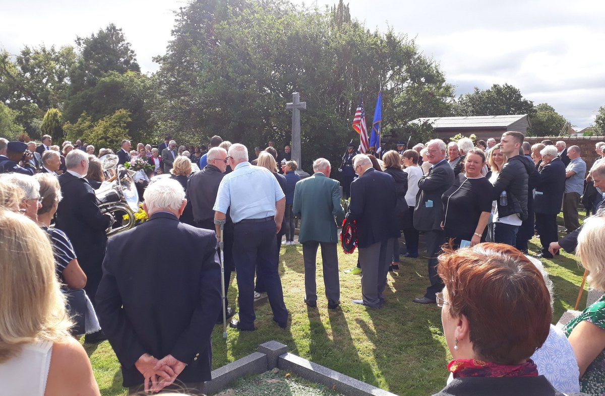AdrianLong3's tweet photo. A dignified, thoroughly appropriate and very well attended service to mark the 75th anniversary of the #Freckleton air disaster. Humbling to be present with survivors plus friends &amp; relatives of victims &amp; @usairforce representatives. Thanks to all involved esp @HolyTrinityFrec https://t.co/dinQiGD9as