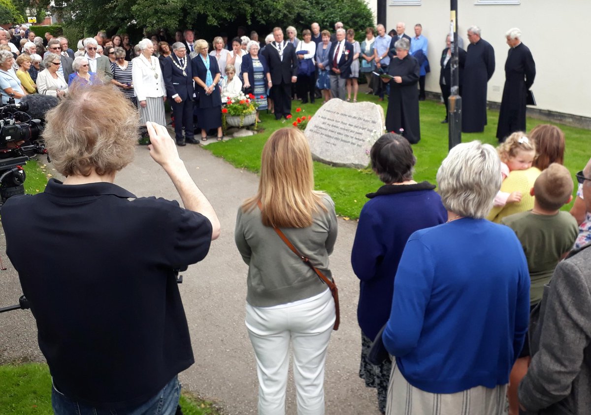 AdrianLong3's tweet photo. A dignified, thoroughly appropriate and very well attended service to mark the 75th anniversary of the #Freckleton air disaster. Humbling to be present with survivors plus friends &amp; relatives of victims &amp; @usairforce representatives. Thanks to all involved esp @HolyTrinityFrec https://t.co/dinQiGD9as
