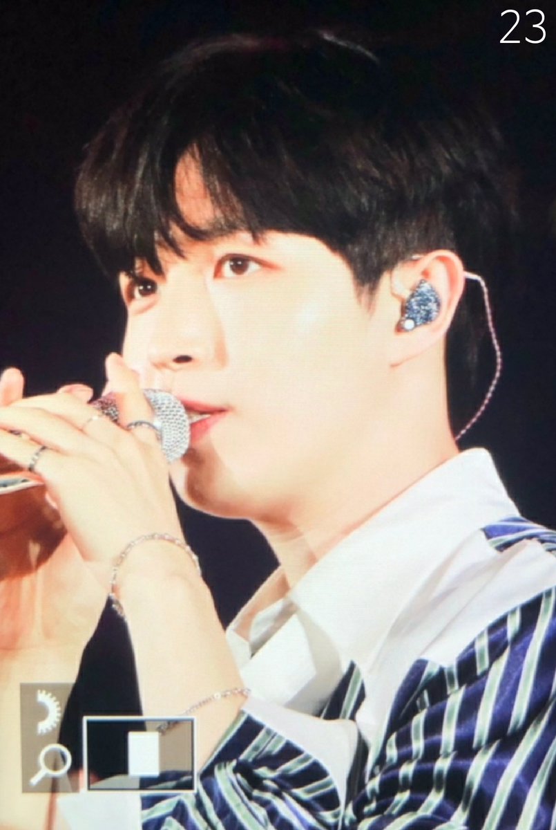 saranhe0807's tweet photo. 190823 소리바다어워즈

오늘 최고야🤩✊👍

#김재환 #재환 #KIMJAEHWAN  #jaehwan #キムジェファン #金在奐 #แจฮวาน https://t.co/OzeXQxcKg5