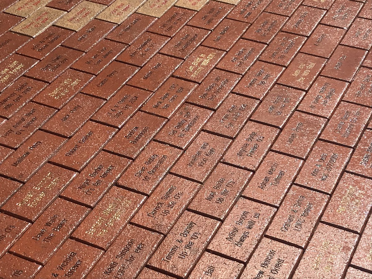 msorient's tweet photo. Bricks looking sparkling clean @leytonorientfc #LOFC #CleanBricks https://t.co/vhv9h7OHmX