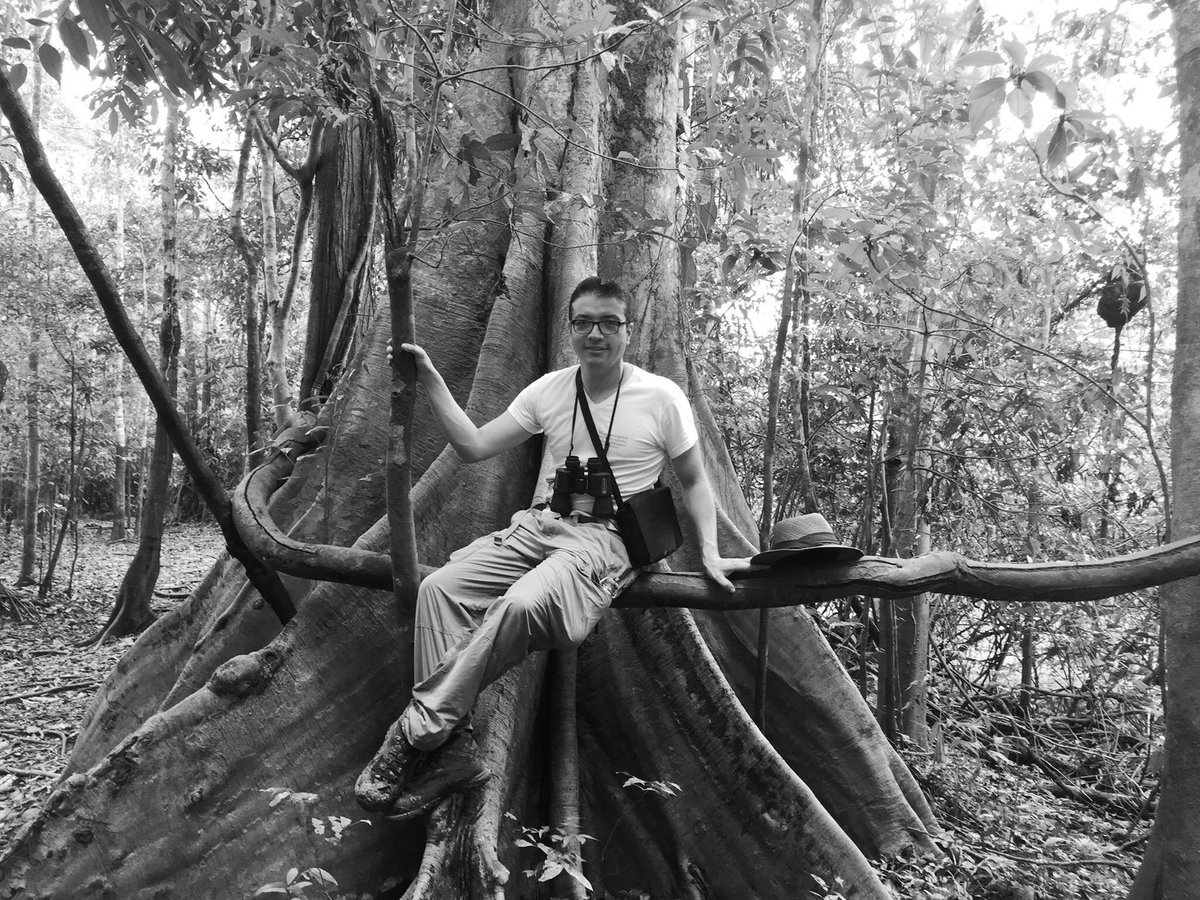 CamiloPrietoVal's tweet photo. @GiovannyPulido @Mafeafuentes @Radiandoando @Toto_Vega @herman_amayat @diegoetorres @VMallarino @PirryOficial @Noridaoficial @NataliaParraOso @PlataformaALTO @WWF_LAC @SosSemana @mambientalistac @WCSColombia @herrinsa @CentroOds @fundacionnatura @ParquesColombia #Tbt 2011 #AmazoniaChallenge  ¡A los pies de un guardian de la Tierra! https://t.co/amMO13tua5
