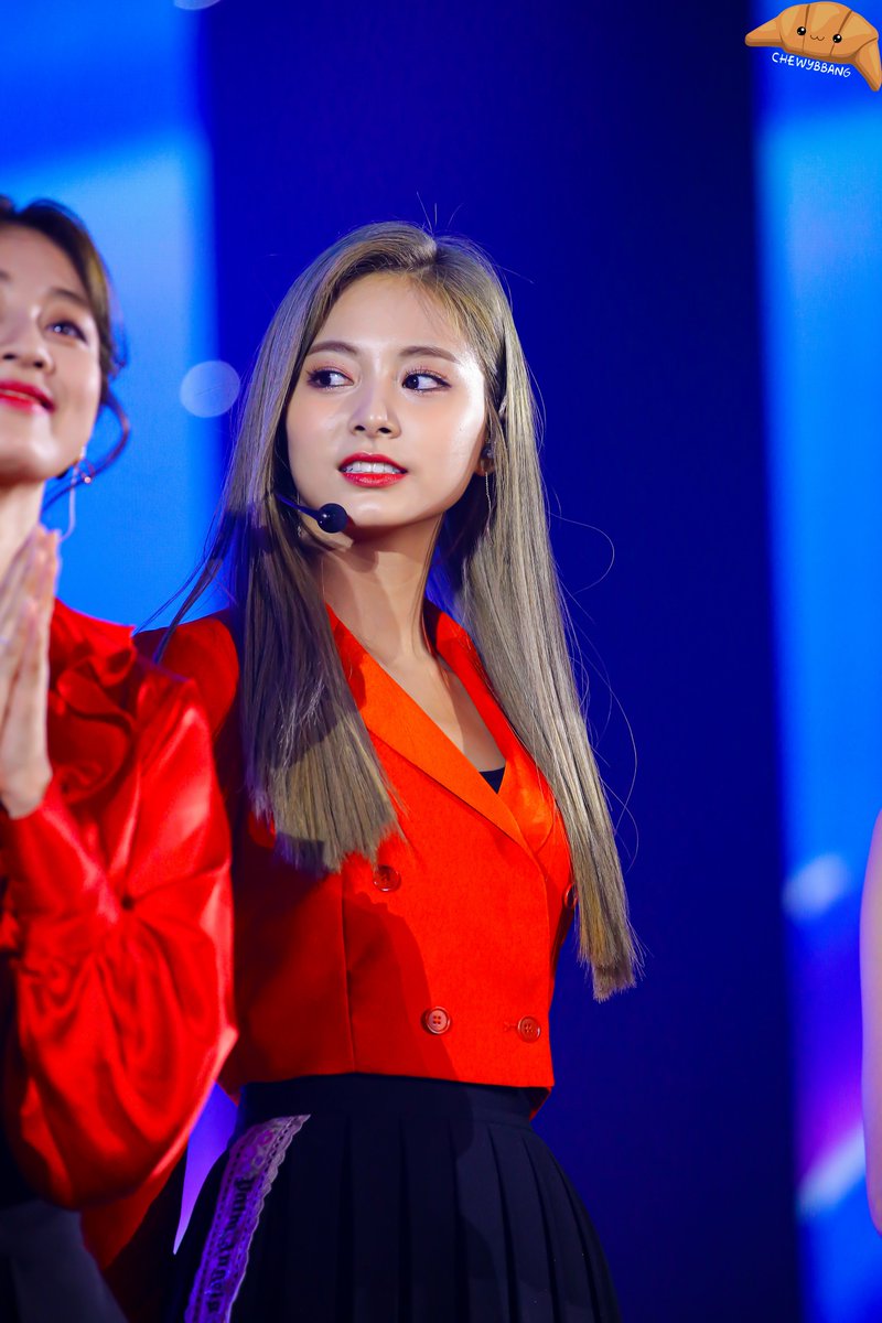 ChewyBbang's tweet photo. 190822

Soribada Best K-Music Awards
소리바다 베스트 케이뮤직 어워드

#Twice #트와이스 #トゥワイス #Tzuyu #周子瑜 #쯔위 #ツウィ 
@JYPETWICE
@JYPETWICE_JAPAN https://t.co/z6scQx9c9u