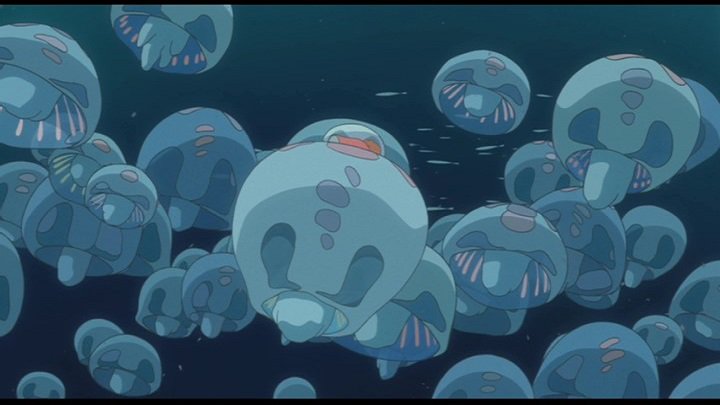 本作の冒頭で大量のクラゲが登場するシーンは、エチゼンクラゲの大量