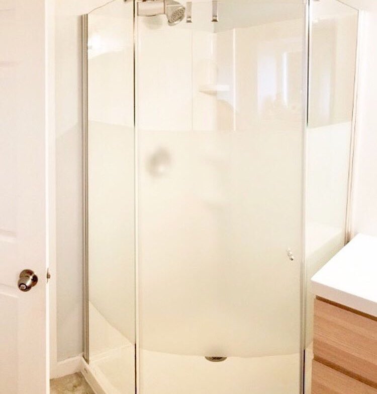 fixitnopo1's tweet photo. #swipeleft ⬅️ to see the transformation of this shower renew.
.
#shower #bathroom #remodel #swipeleft #beforeandafter #newpost #photooftheday #happy #customer #fixitnopo #fixitteam #fixitswpdx
#pdx #northportland #swpdx #pdxlife https://t.co/En6Dmkw4zn