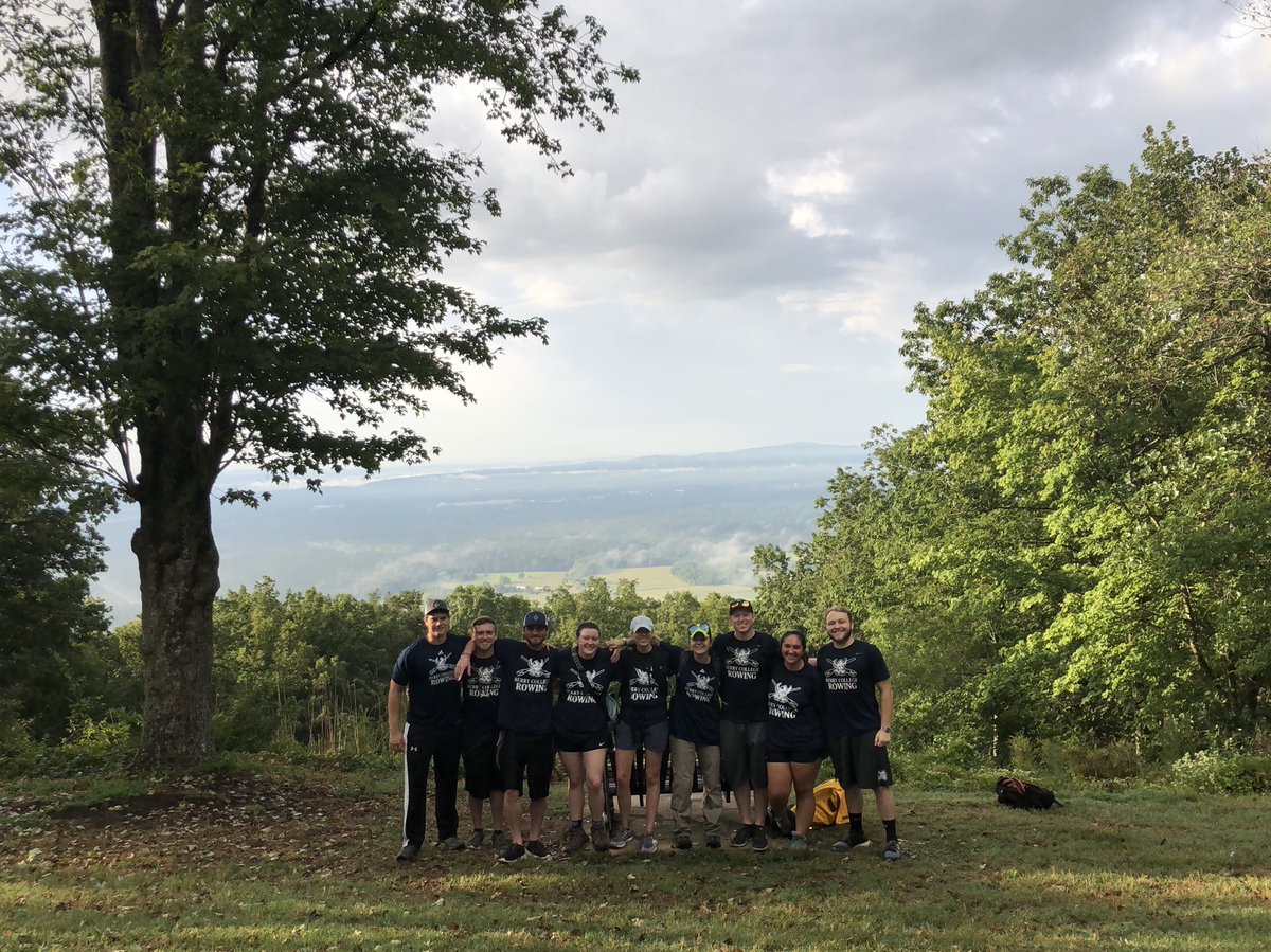 berryrowingcrew's tweet photo. The Viking Crew hiked straight up to the House of Dreams this morning and cleaned the boathouse up this afternoon for the final day of camp! #WeAllRow https://t.co/HdYkp3sTfy