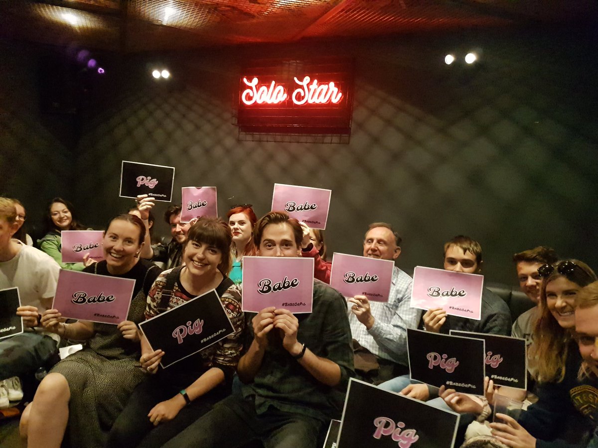 babespigs's tweet photo. Goodbye #Edinburgh! We've had a blast trying to discover whether we're babes or pigs 🐷 As you can see from our lovely final audience the results are...inconclusive. That'll do pig! #edinburghfringe2019 #MakeYourFringe https://t.co/x81n4wy0aV
