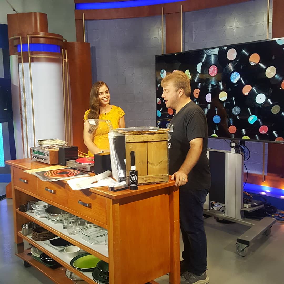 yycvinyl's tweet photo. We had a great time visiting with @Andrea_Dion at @CTVMorningYYC this morning to share some tips for beginners on finding and caring for vinyl records. Thanks for having us, it's always a pleasure!  https://t.co/eEUA5ymAhS

#yyc #vinyl #vinylrecords #recordcollecting #recordcare https://t.co/nFNqqeXAzu