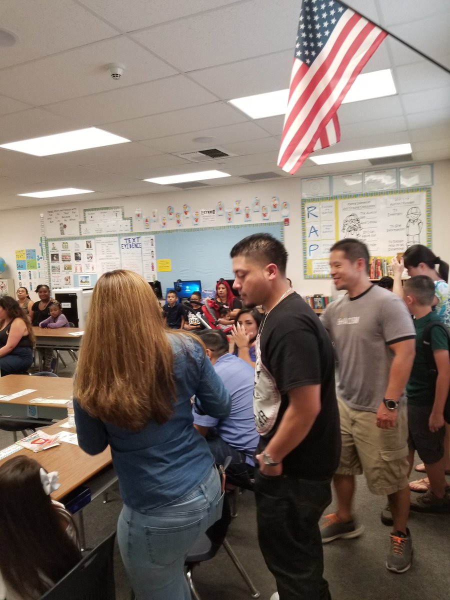 FUSD_Binks's tweet photo. Full house at Back to School Night yesterday. Thanks to all who joined us 😊 https://t.co/oCbUsSkFyR