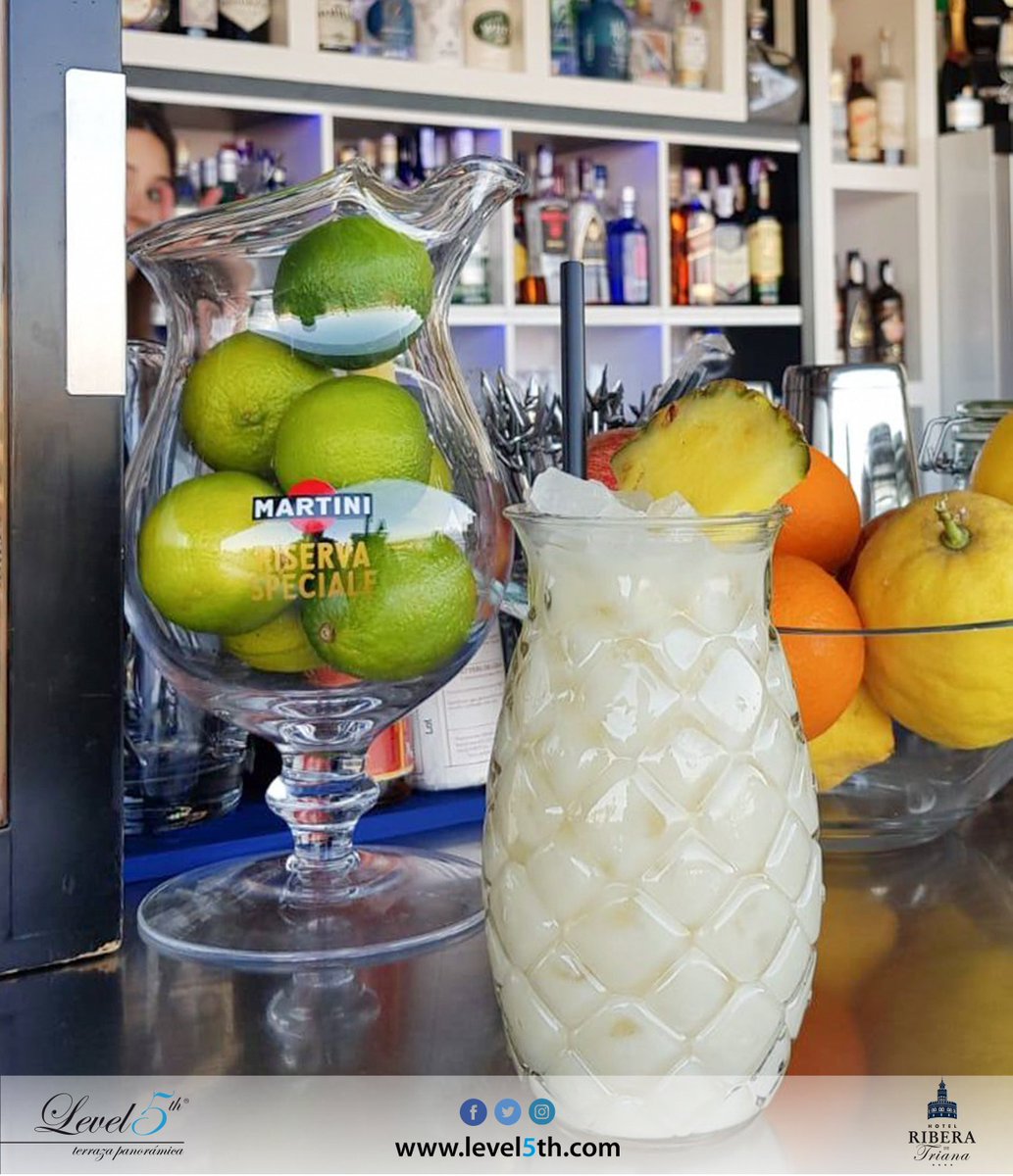 Level5_terrazas's tweet photo. ¿Cuál de nuestros #cocteles es tu preferido? 🍸🍹 Vamos a ponerle un toque de sabor a la noche del #viernes desde las alturas. ¿Te vienes? 🤗 #level5th #sevilla
Estamos en la terraza del Hotel Ribera de Triana 🏨 @RiberaTriana https://t.co/VB8YVduml7