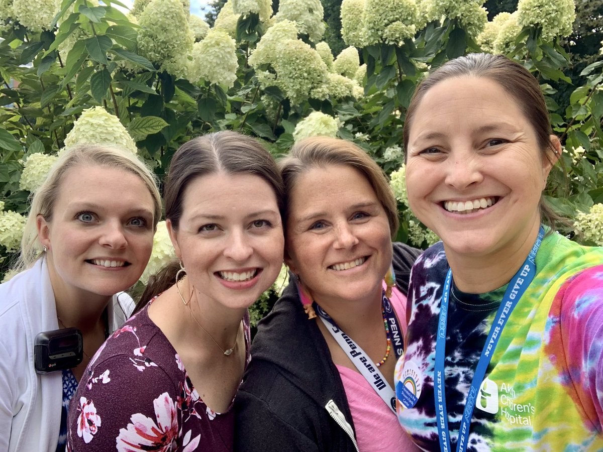 JuliaGo1287's tweet photo. @ACHShowersCtr APPs practicing #wellness and #selfcare by taking a moment to step outside and appreciate the beautiful @AkronChildrens campus. https://t.co/9a0o2LSVOK