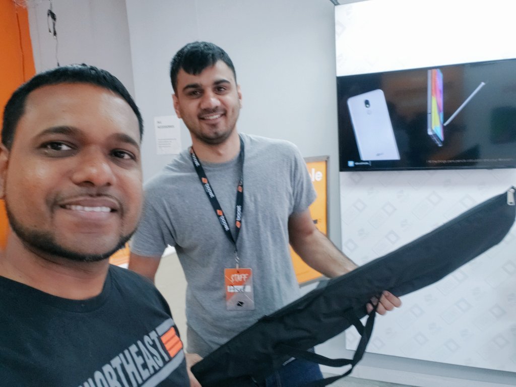 Boost_IAli's tweet image. New Flag for performance improvements @AM_Wireless !! Thank you and appreciate the hustle and effort everyday!! #BKstrong #Augustforwinners @shawnatspg @JayMiglionico
