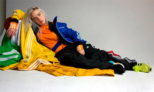 A @billieeilish la recordamos mucho por su forma de vestir, la cual ha causado comentarios con tintes de #slutshaming. Por eso, ella quiere que la gente deje de criticar los outfits. #RDCL #BillieEilishhttp://rdcl.mx/post/billie-eilish-quiere-que-la-gente-deje-de-criticar-a-los-demas-por-su-forma-de-vestir …