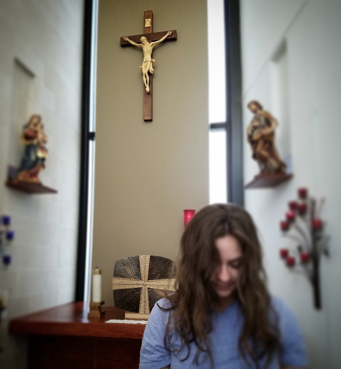 SwoleCatholic's tweet photo. SHAME.

Shame is such a weird and frustrating thing. And it can come in so many different flavors. Flashback two weeks ago, I found myself 7 weeks out from my powerlifting meet with a hurt shoulder. But I felt like I couldn't tell anyone, especially not my coach! 
So I quietly https://t.co/8ywMUdpml6