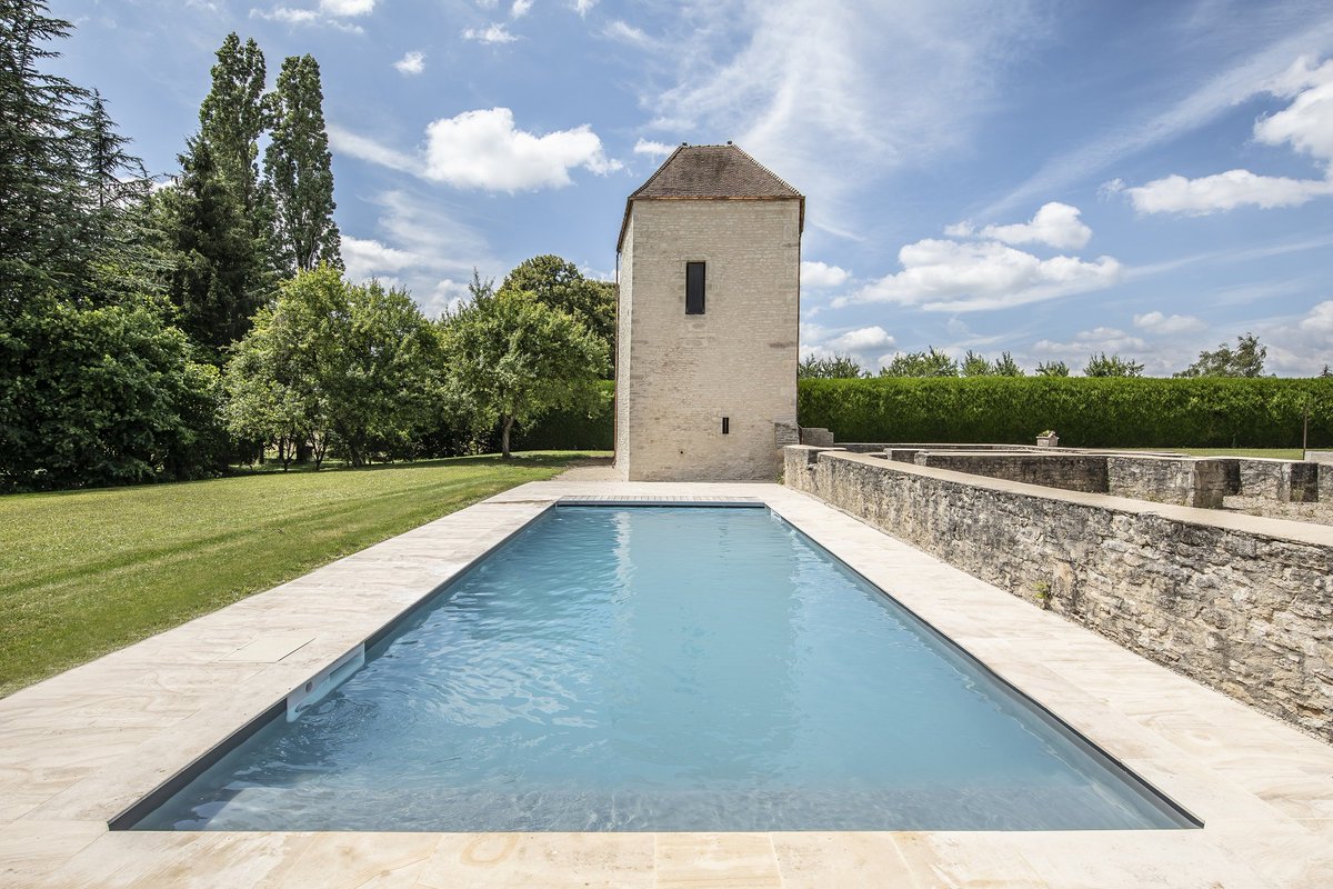 Piscines Magiline tweet media