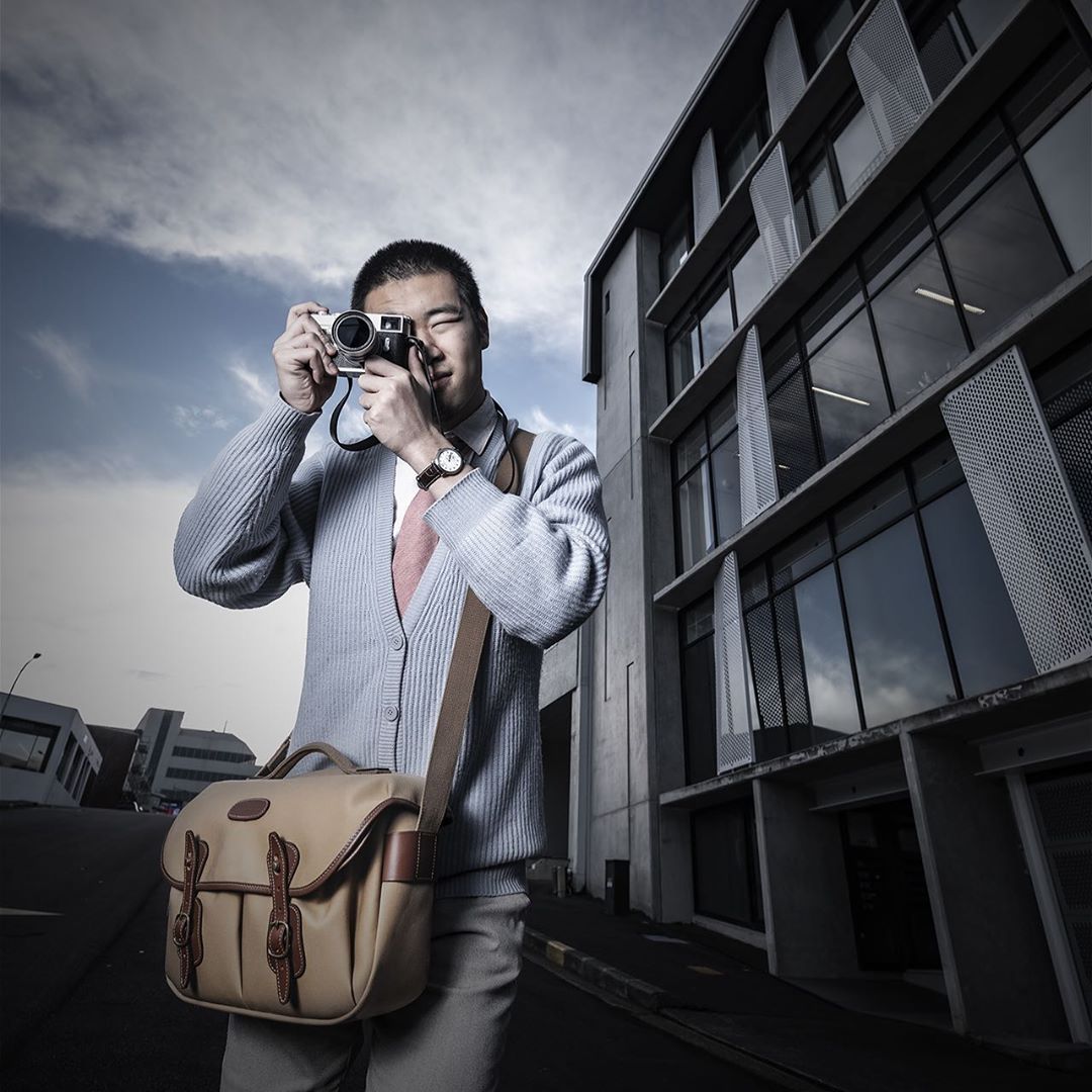 BillinghamBags's tweet photo. A stunning photo of the Hadley Pro taken by Oren Oaariki (clicksnapburn on IG) for our retailer in New Zealand, @ProGear_Photo . Pay them a visit to get your dad's Father's Day gift or find your nearest retailer here: https://t.co/KQFsZIItGD #billingham #billinghambags #hadleypro https://t.co/ihnH0ZIzF7