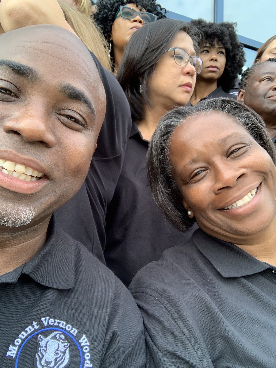 mitchemm13's tweet photo. I am ready to continue the work we started 4 years ago @MtVernonWoods in @FCPSR3 @fcpsnews with this great leadership team and staff. βSoaring To New Heights.β #MVWisSoaring #MVWES https://t.co/wrAwU8h7Aq