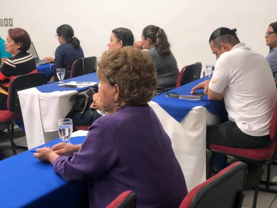 CASATUR_SV's tweet photo. CASATUR presente en la Sexta Mesa Intersectorial de FUNDEMAS en colaboración para el proyecto “Creación de Condiciones de Bienvenida para Migrantes Retornados Salvadoreños”.
#CASATUR #TurismoSV https://t.co/wevt4mWzgq