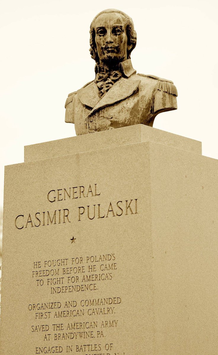 Polonia - We need your help! Potrzebujemy twojej pomocy! We are trying to find out who sculpted the bust of Casimir Pulaski that it located in Pulaski Square Park, at the @PolishClubBos. Learn more at facebook.com/thepahcf/posts
#polonia #Pulaski #CasimirPulaski #PulaskiSquarePark