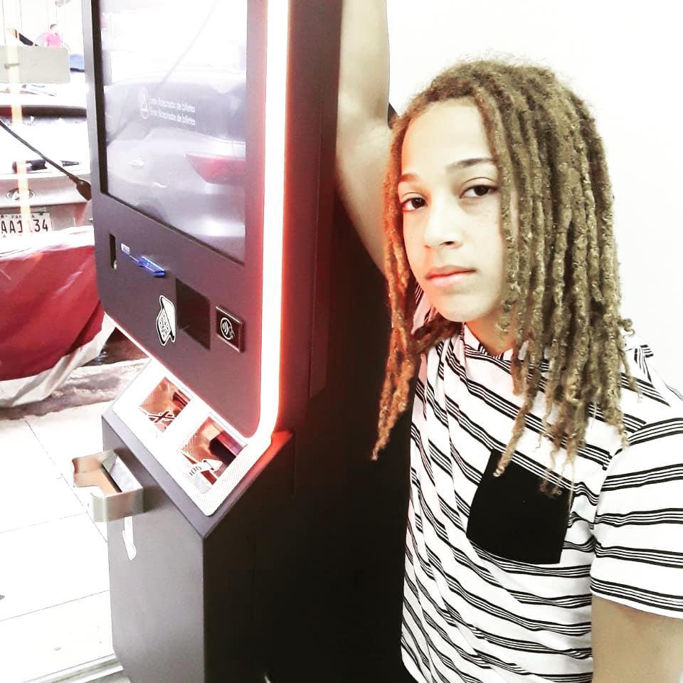 CusCouture's tweet photo. Just walking around town and saw this #BitcoinATM that I haven't seen before on the streets on #Panama.

₿uy ₿itcoin

#bitcoin #cryptomodel #teenmodel #modeling #cryptotwitter #crypto #cripto #btm https://t.co/TBBioUNTeH