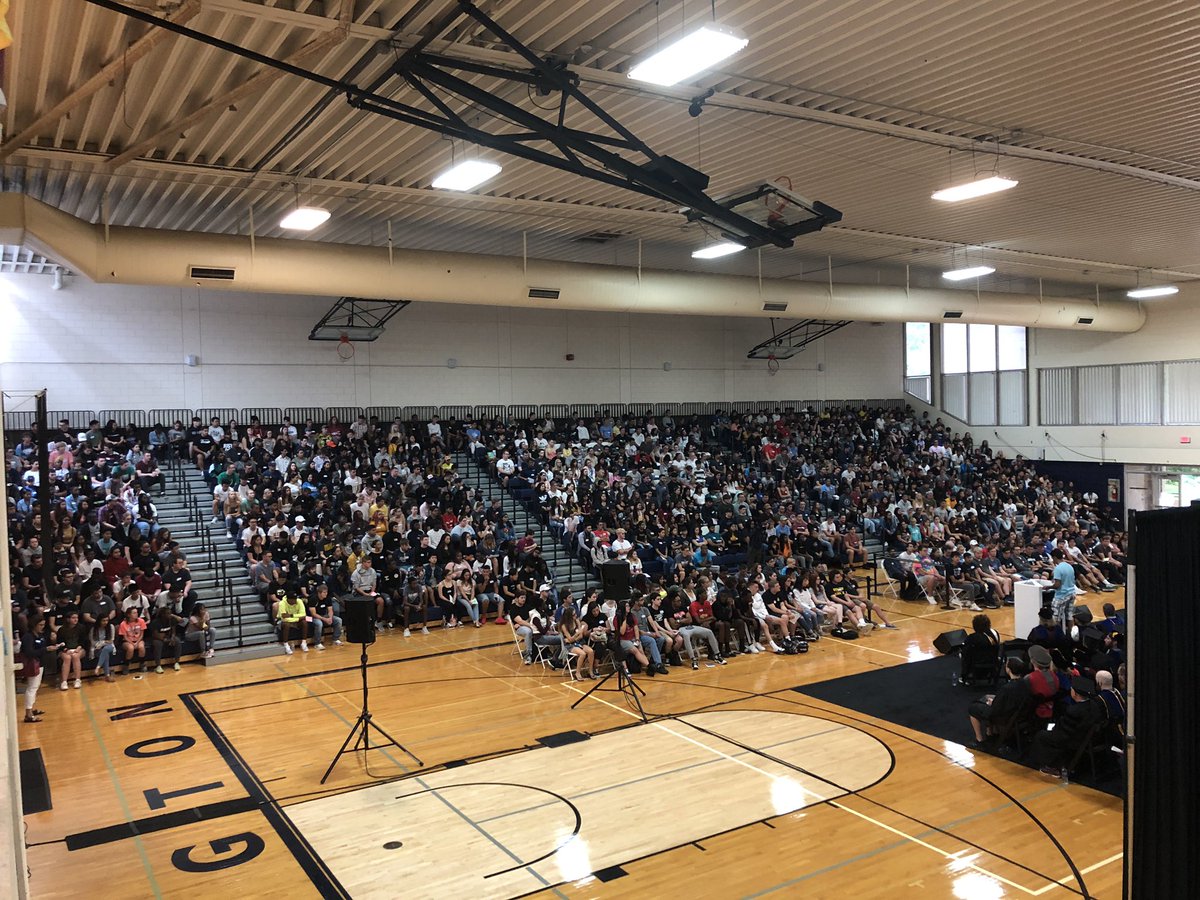MBPhilly's tweet photo. Largest first year class in @PSUabington history! #WeAre #PSUAbington https://t.co/z9Necd7Hkn