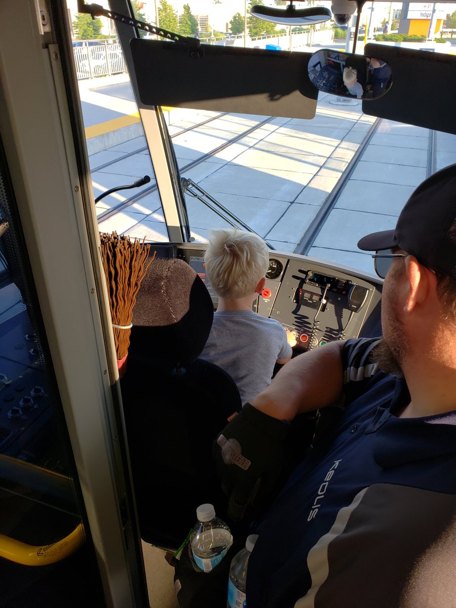 JerGreener's tweet photo. A huge thank you to the @rideIONrt operator who took time from his break last night to make my son's day! He is OBSESSED with ION and finally got to sit in the driver seat! @GRT_ROW @RegionWaterloo https://t.co/H4u1HE4GRy