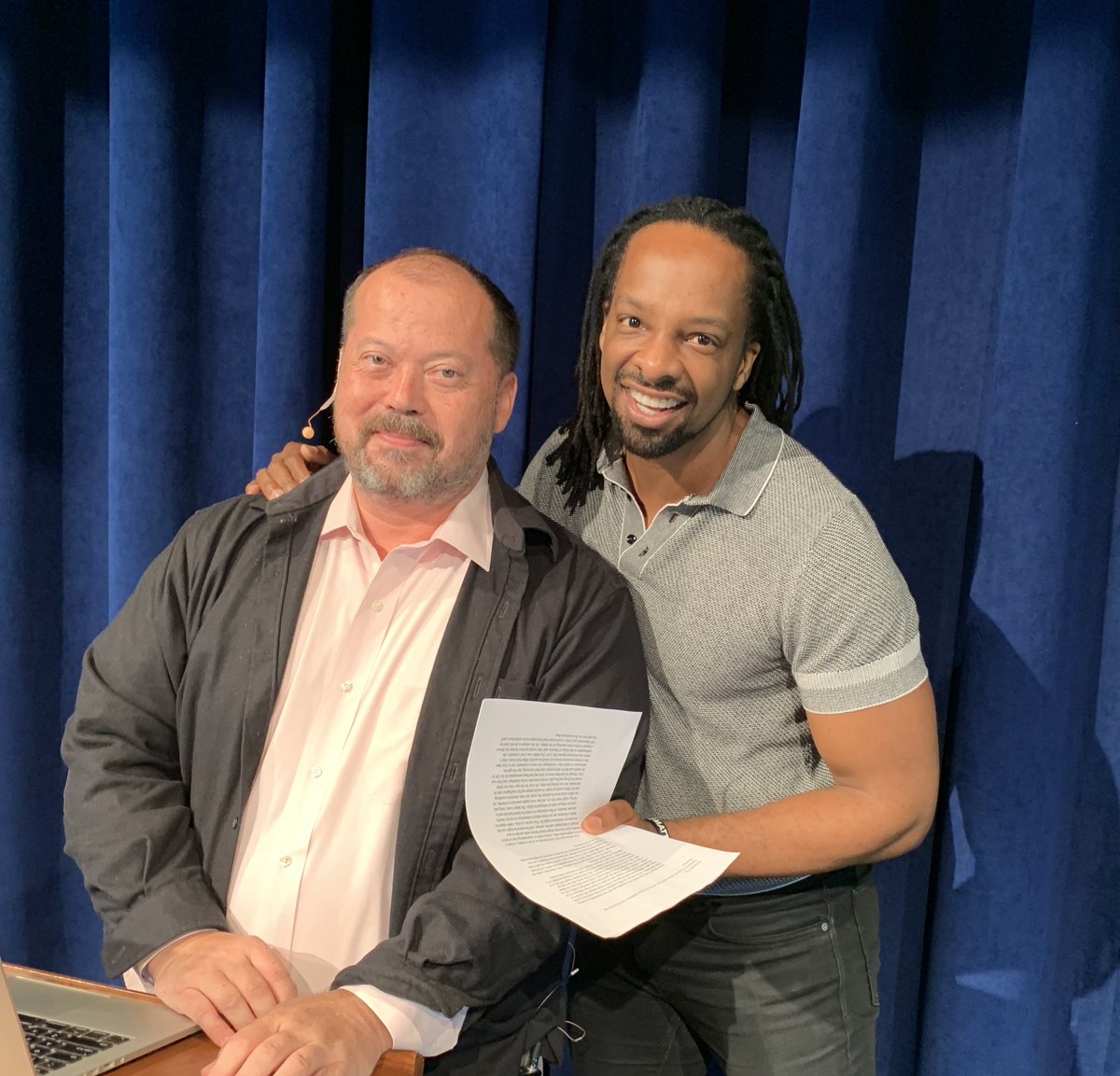 senorlansburgh's tweet image. Final craft lecture of #blwc19 delivered by the incredible @alexanderchee “Point of Telling + Point of View in #jamesbaldwin ‘s GO TELL IT ON THE MOUNTAIN” w/ @jerichobrown #writerslife