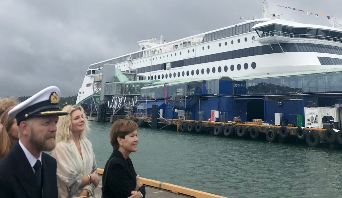 VesselFinder's tweet photo. Spotted: State-of-the-art vessel Color Hybrid named in Sandefjord
https://t.co/uuXz7zLfoz #Ulstein #ColorHybrid #ferry #RoPax #HybridVessel #UlsteinVerft https://t.co/xAL2lP8qXm