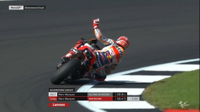 MOTO GP : GRAND PRIX de GRANDE BRETAGNE ECqO5XWXsAAR4uM?format=jpg&name=small