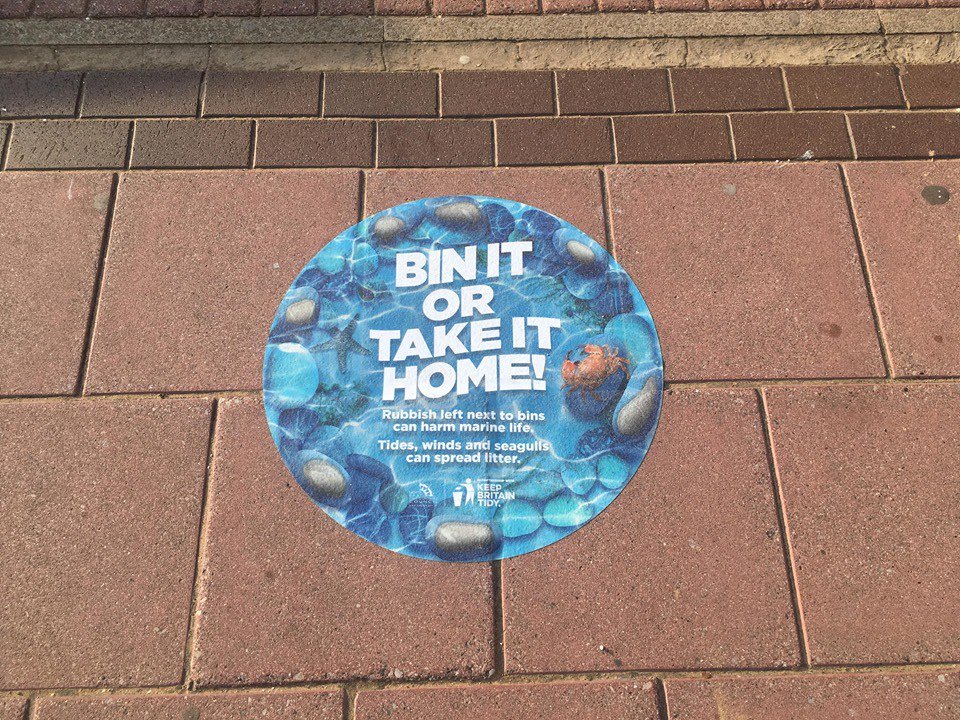 Prevent your rubbish from spreading and harming marine life 🐋 🐟

Find a bin or take your litter home #binitortakeithome 🌊

@KeepBritainTidy #litterheroes #cleanerseas #cleanercoasts #litterfreecoastlines