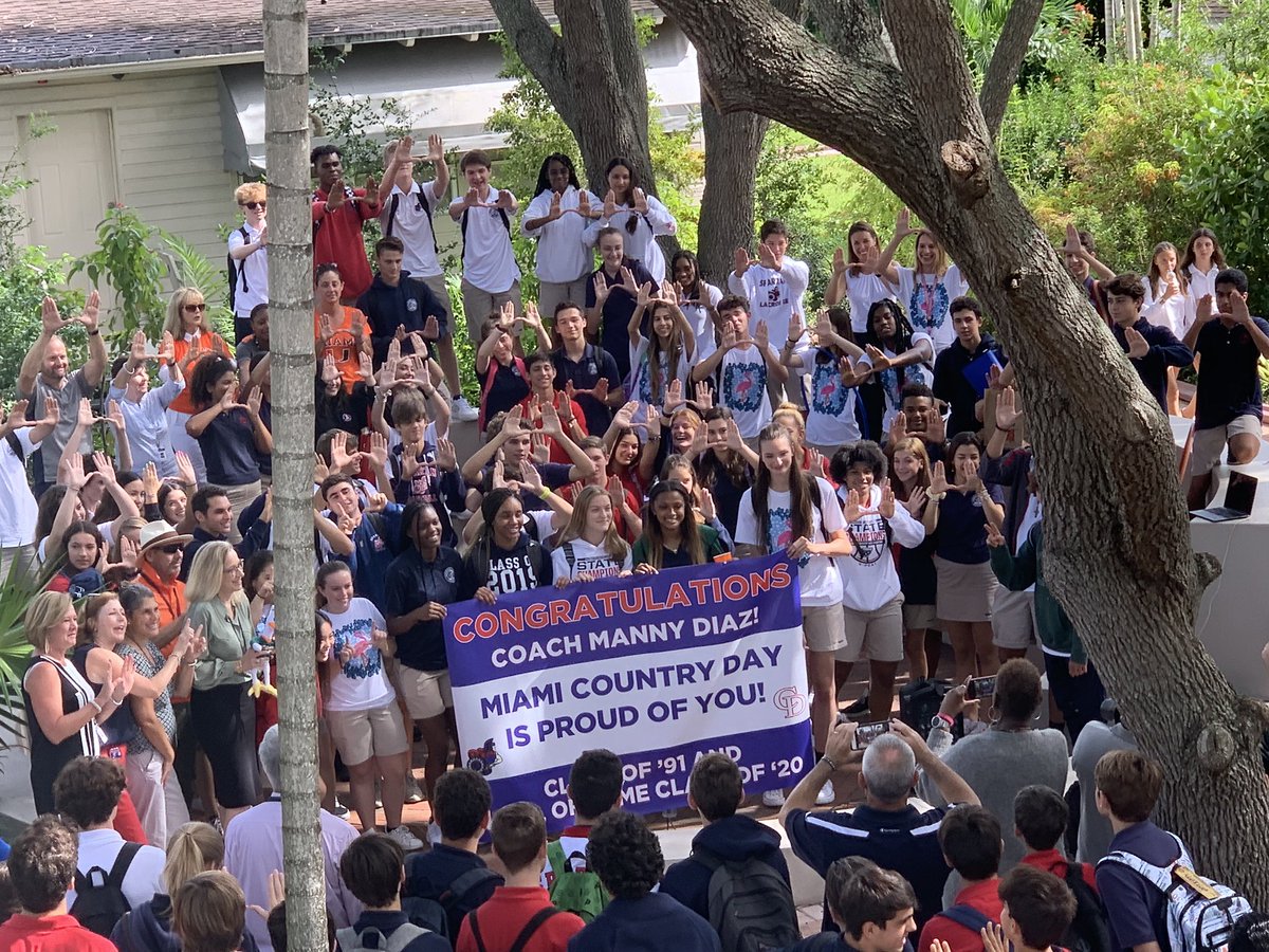 CDUpperSchool's tweet photo. Week 1 in the books! A spirited Friday flex time in honor of Coach Manny Diaz, MCDS Alum ‘91! Go Canes! https://t.co/1GXlWc4Etj