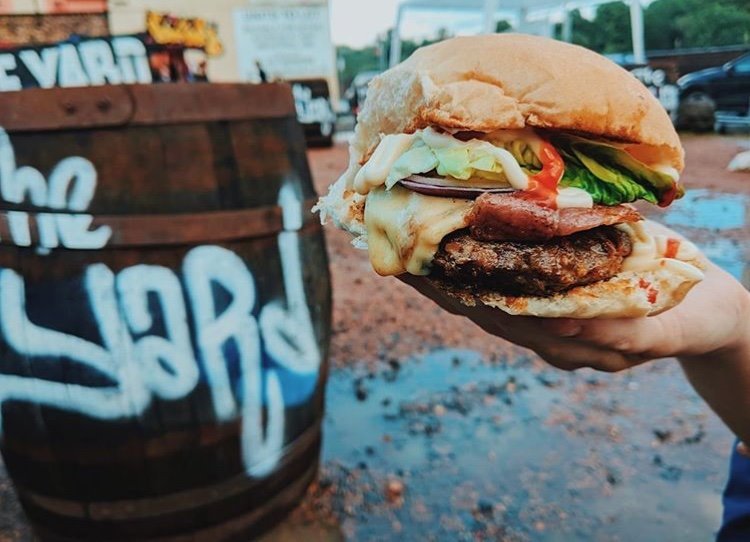 SCBP_Perth's tweet photo. The hottest ticket in town these days.  The Yard Sunday Social at the #IceFactory brings Scotland's #FoodTruck craze to @PerthCityCentre. 
"Sunday loungers can eat, drink and get comfy while listening to an eclectic line-up of local musicians and DJ’s."
https://t.co/HybuT2koyc https://t.co/ixIoSTJ0u8