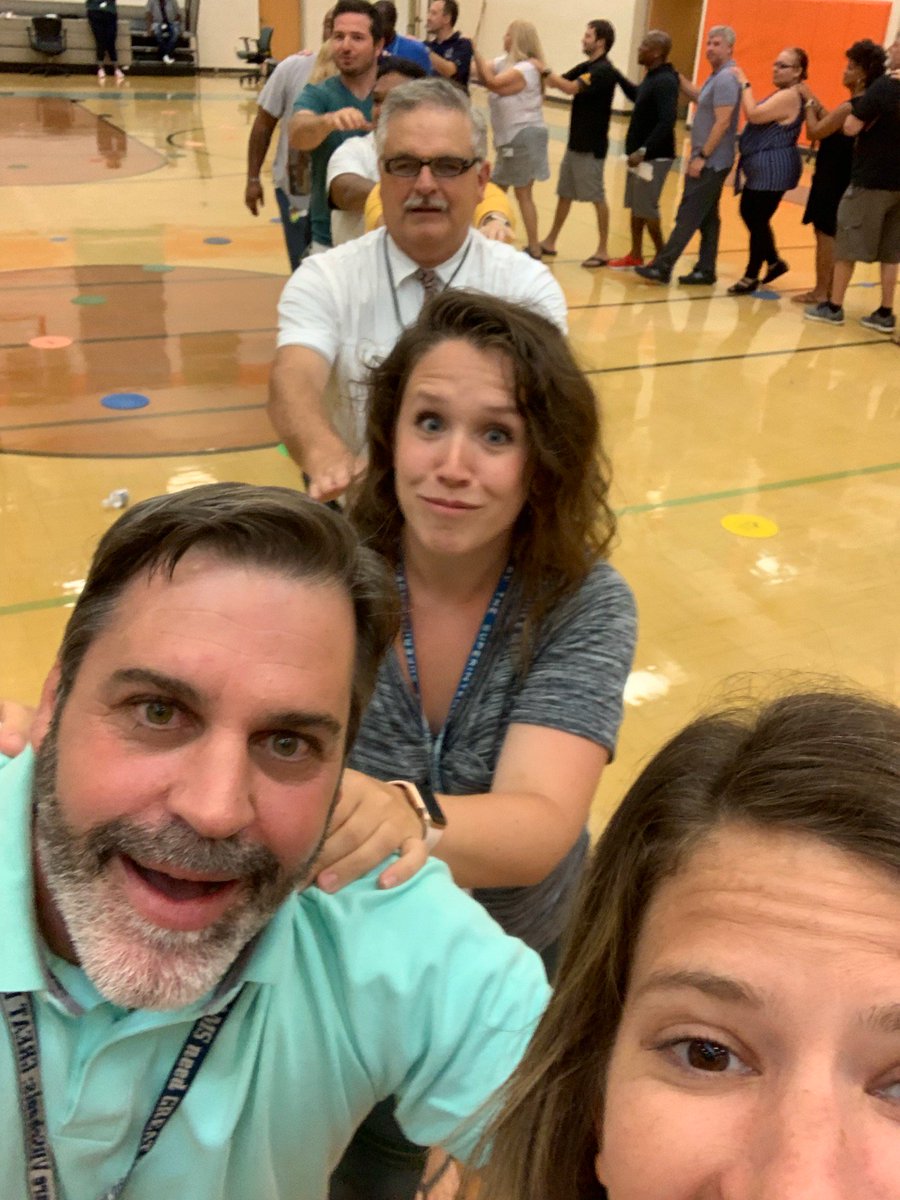 KarolBledsoe's tweet photo. RA Family back in action! @ragryphons #RAInspires #RAStrong #RAJoy https://t.co/5NvkYlEjRO
