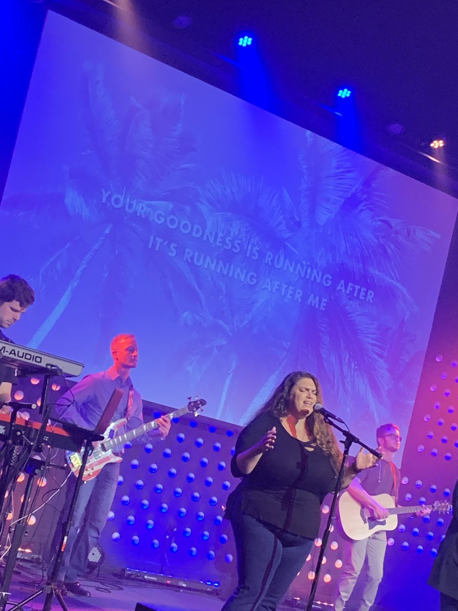 EieshaW's tweet photo. Love my church https://t.co/V93nl8HlpN