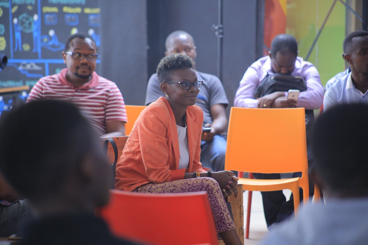 KAINUganda's tweet image. Happening; #Startuproundtable on investment readiness @InnovationVilla 

How might we drive more investment in local entrepreneurs?