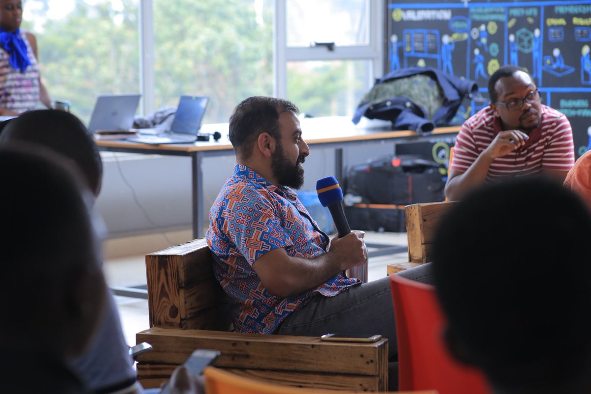 KAINUganda's tweet image. Happening; #Startuproundtable on investment readiness @InnovationVilla 

How might we drive more investment in local entrepreneurs?