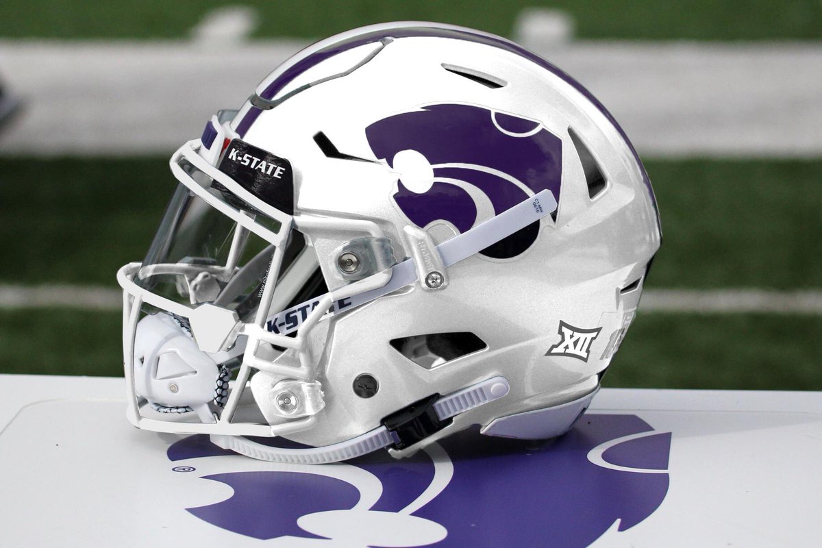 Stanimal032's tweet photo. 8 days until @KStateFB!!! 🤩 https://t.co/cDyDTxpSze
