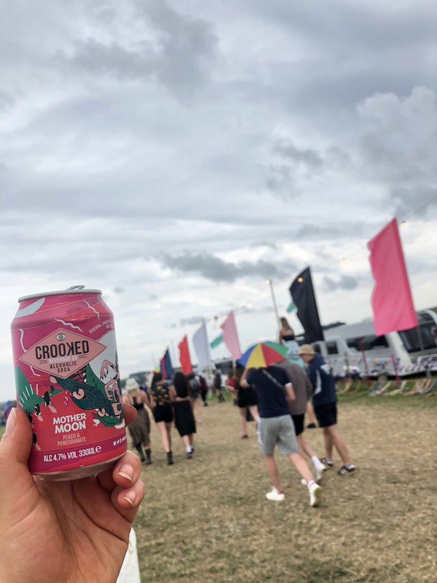 Anyone else got that Friday festival feeling? ⛳🥳🍻 #ItsAllGood