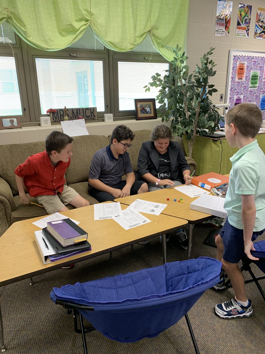 MrsEMuck's tweet photo. We are using Yahtzee to talk about how we showed PRIDE this week @TollGateMiddle. @MrsSchleichert #TGMShines https://t.co/zyMOzkG3gY