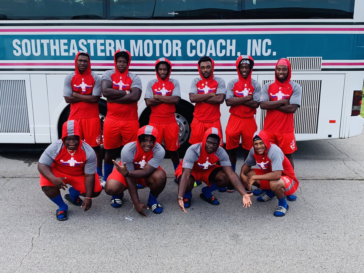 CoachBates7's tweet photo. Traveling Grace! Class of 2020(minus2), Next stop THE UNIVERSITY OF WEST ALABAMA! @future1sjerseys 
#RoadWarriors
#SoarEagles https://t.co/9q7Fv6cFff
