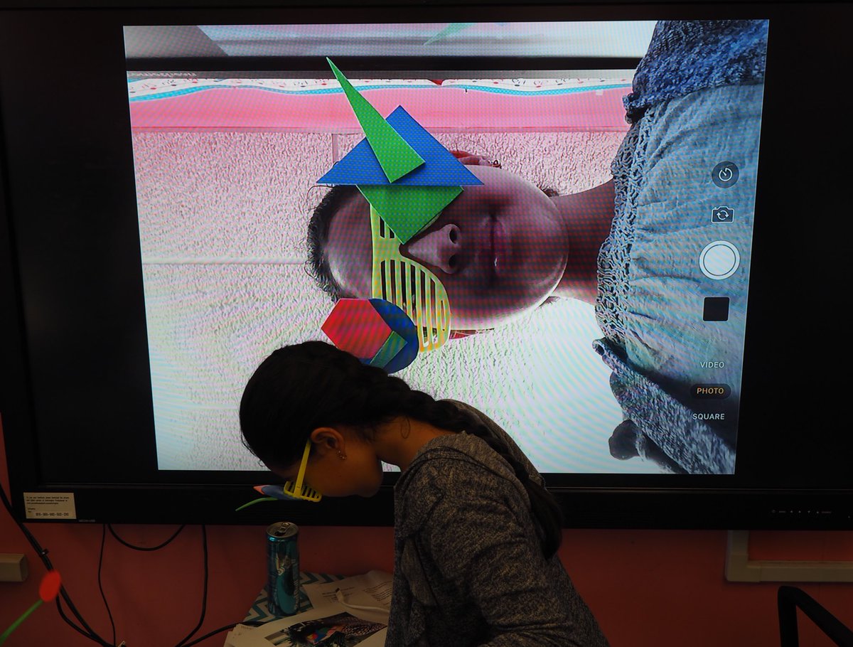 SunsetSparkNYC's tweet photo. Fifth grader checking to see if her anti #facialrecognition styles prevent the camera from finding her face. #cvdazzle #👩‍🎤 #csed #csforallnyc #fashion https://t.co/cTOxEZZKEn