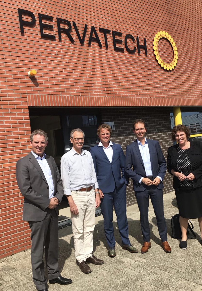 Hoe maken we onze regionale economie slimmer, sterker en schoner met Europese fondsen? En hoe kan het Midden- en Kleinbedrijf hiervan beter profiteren? Bezoek aan @Oostnlnl en de MKB-bedrijven <a href="/PervatechBV/">Pervatech BV</a> (Rijssen) en Vitulo Plus (Enschede). Volop kansen voor Oost-Nederland!